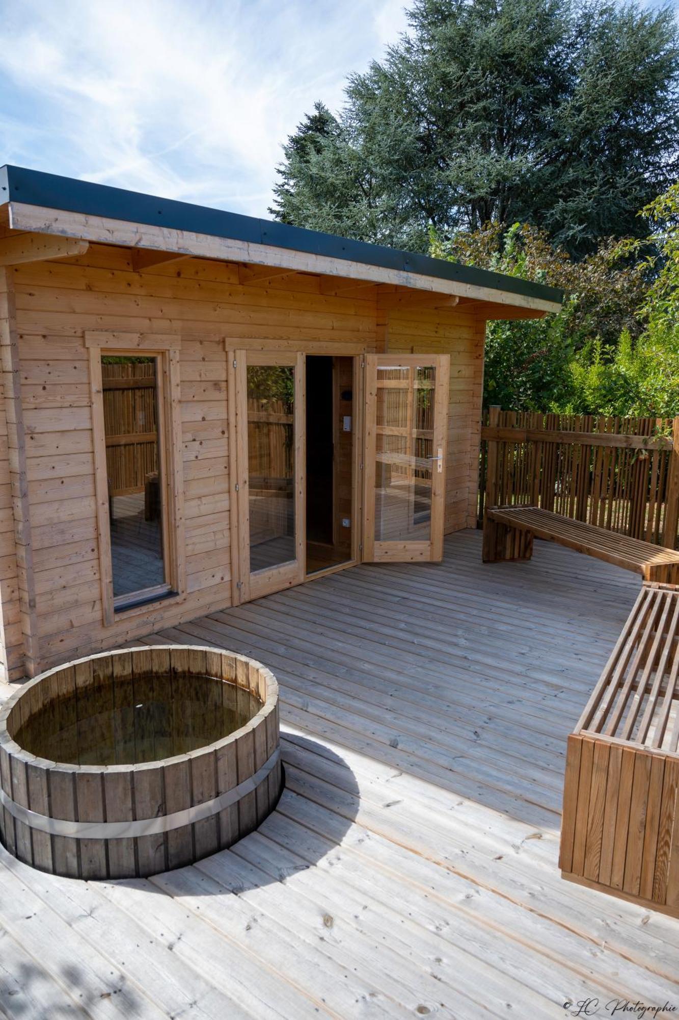 Gite "Le Mesminois" Etablissement Avec Espace Bien-Etre Et Sauna Saint-Mesmin  エクステリア 写真